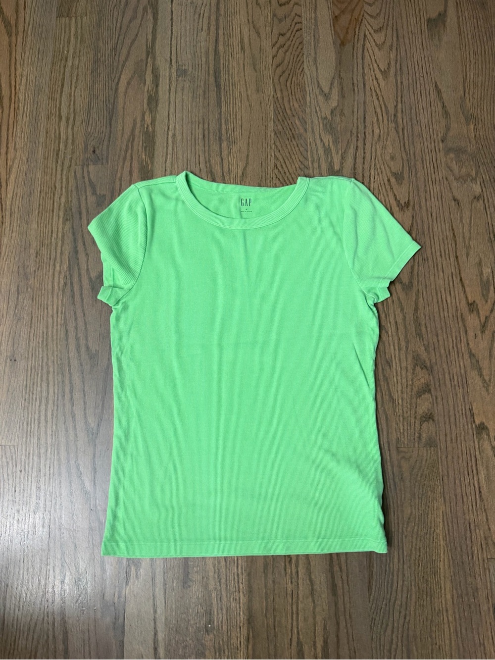 GAP Women's Short Sleeve Ribbed Crewneck Tee in Neon Green - Worn Once!